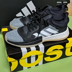 Adidas Men's Marquee Boost Low Basketball Shoes